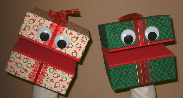 Gift Puppets